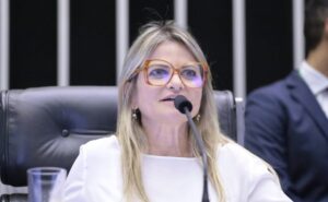 Comissão aprova renda familiar de até um salário mínimo para pessoa com deficiência ter acesso ao BPC