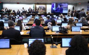 Comissão aprova seis projetos sobre homenagens, cultura e datas comemorativas