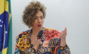 Líderes definem pautas mais consensuais para esta semana na Câmara