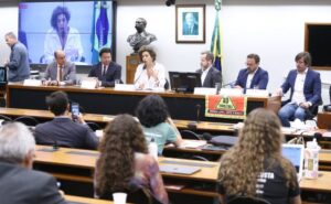 Especialistas pedem fim dos subsídios ao carvão mineral