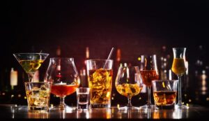 Câmara pode votar projetos da bancada feminina, da falsificação de bebidas e da bagaem aérea