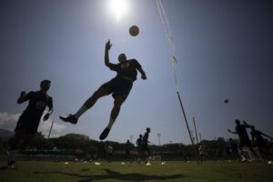 Comissão do Esporte debate valorização e condições de trabalho dos treinadores de futebol
