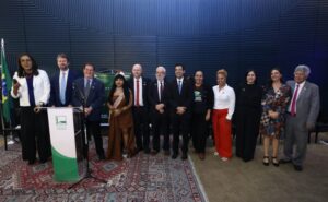 Frente Ambientalista entrega propostas da Câmara para a COP30 e defende avanços em políticas climáticas
