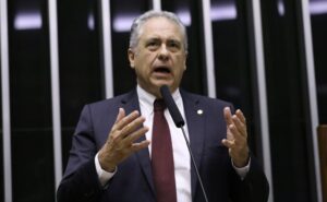 MP sobre tributação de investimentos: relator critica arquivamento e oposição comemora rejeição