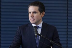 <div>Motta cita notícia sobre plano de atentado contra promotor e defende “resposta firme” no combate ao crime organizado</div>