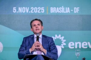 Motta reafirma compromisso de buscar a eficiência do setor elétrico, em conjunto com o Senado