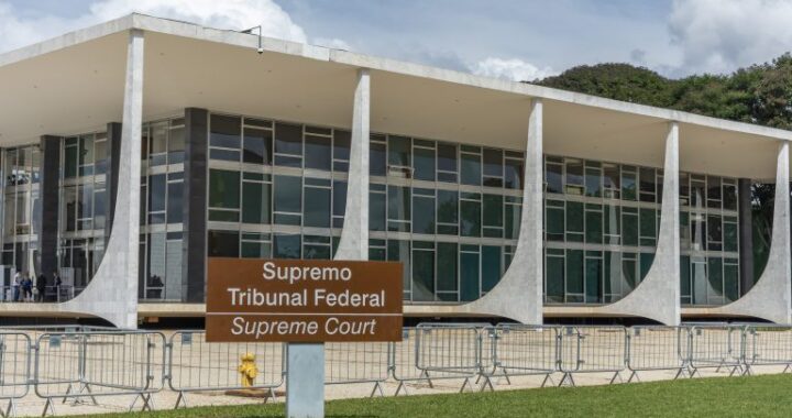 Saiba mais: projeto aprovado prevê duplo grau de julgamento administrativo em questões fiscais