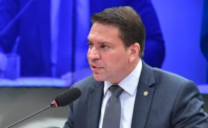 Comissão aprova equiparação de ações de facções e milícias a atos de terrorismo