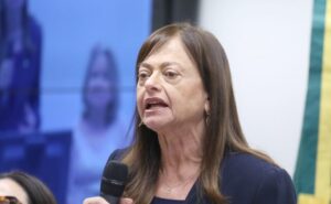 Comissão debate reflexos da reforma administrativa no serviço público