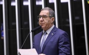 Comissão aprova selo para grandes empresas com boa conduta em relação às microempresas