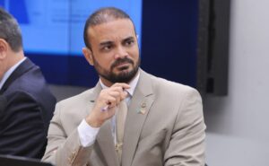 Comissão aprova criação de bolsa-desempenho para profissionais da segurança pública