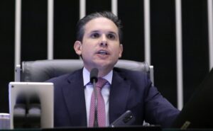 Hugo Motta defende união institucional contra o crime organizado