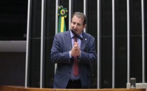 Deputados participam dos debates da Conferência do Clima em Belém; ouça