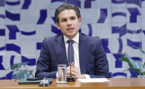 <div>Motta critica governo por ‘falsas narrativas’ em relação ao marco legal do combate ao crime organizado</div>