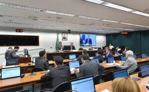 Conselho de Ética reúne-se nesta tarde para analisar representações contra quatro parlamentares