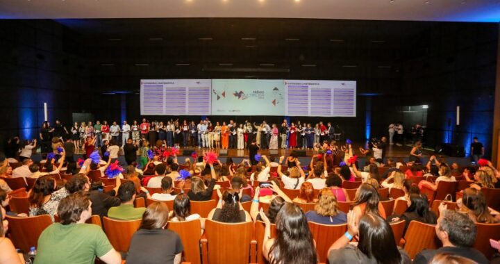 Educação de SP elege melhores projetos de professores multiplicadores em 2025