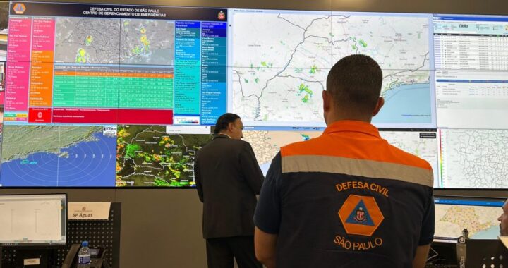 Governo de SP instala gabinete de crise e alerta para fortes chuvas nos próximos dias