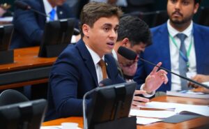 Comissão aprova uso flexível de recursos por universidades