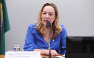 Comissão aprova acesso facilitado de vítima de violência doméstica a histórico criminal de agressor