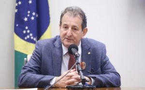 Projeto cria novas regras para transporte de lixo entre estados