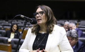 Comissão de Constituição e Justiça aprova política nacional de apoio e proteção ao aleitamento materno