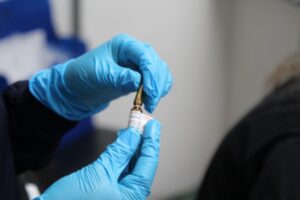 Polícia Técnico-Científica identifica novas drogas e fortalece investigações criminais em SP