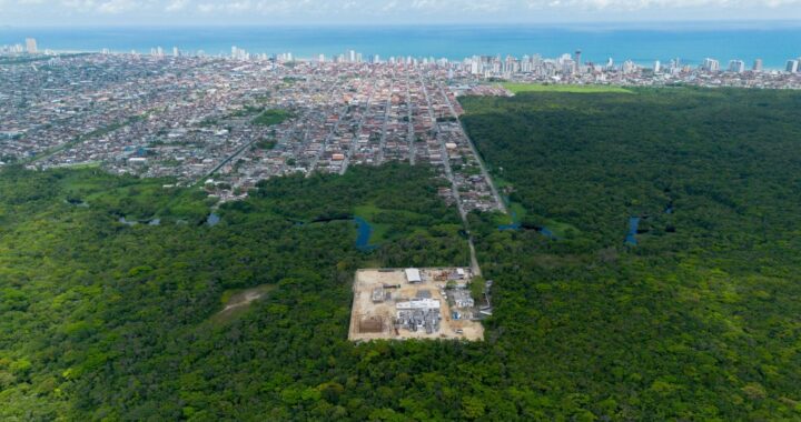 Governo de SP visita obras que ampliam abastecimento de água na Baixada Santista