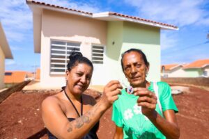 Governo de SP entrega chaves da casa própria a 114 famílias em São José da Bela Vista