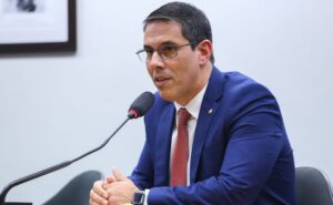 Comissão aprova política de inclusão digital para municípios com recursos do Fust