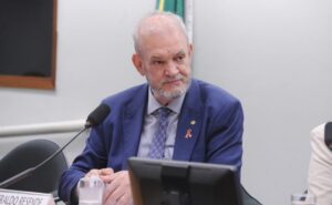 Comissão aprova parceria entre escolas e SUS para detectar câncer entre crianças e adolescentes