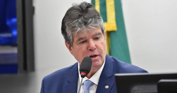 Comissão aprova projeto que destina recursos da loteria esportiva para Fundo Nacional para a Criança e o Adolescente
