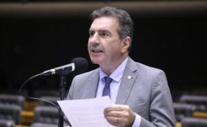 Comissão aprova prazo de até 120 dias para banco formalizar contratos do Minha Casa, Minha Vida
