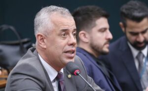 Comissão aprova suspensão de exigência em pedidos de desembargo de áreas rurais