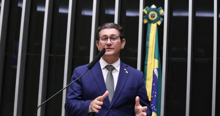 Comissão aprova projeto que restabelece cobrança de imposto para carnes e café importados