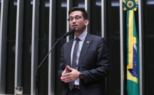 Projeto prevê prisão de prefeito que omite informações no site da transparência