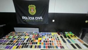 Quadrilha é detida durante operação policial em bloco de Carnaval na zona oeste de SP