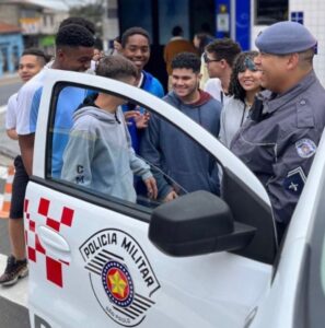 Com volta às aulas, PM reforça patrulhamento em todo o estado de SP