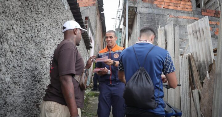 Governo de SP entrega sirene de alerta para área de risco em Mauá