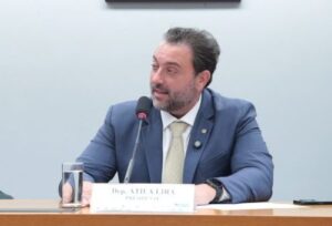 Átila Lira é eleito presidente da Comissão de Ciência, Tecnologia e Inovação da Câmara