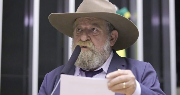 Projeto agrava pena em caso de crime cometido por motorista de transporte privado