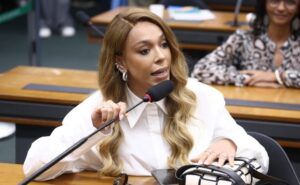 Proposta concede anistia ao crime de aborto quando a decisão foi da gestante