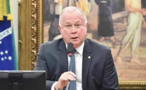 Paulo Azi é designado relator, na CCJ, da proposta que prevê fim da escala 6×1