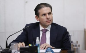 <div>Motta: “Não está no nosso horizonte discutir a autonomia do Banco Central”</div>