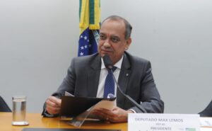 Max Lemos é eleito presidente da Comissão de Trabalho