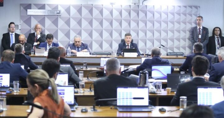 CPMI do INSS cancela depoimento de Vorcaro e convoca representante ligada a confederação de agricultores