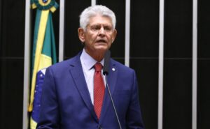 Câmara aprova redução de alíquotas tributárias para indústria química; acompanhe