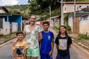 Governo de SP amplia projeto de prevenção em áreas de risco com entrega de sirene de alerta em Monteiro Lobato