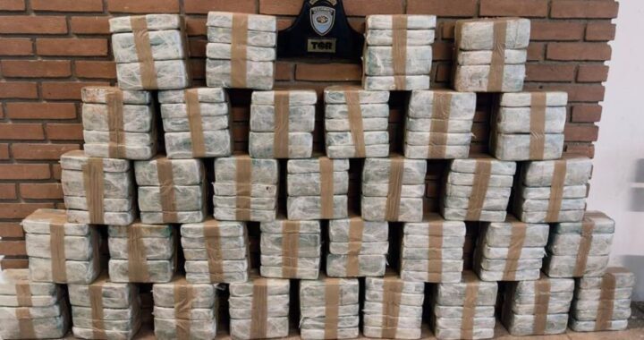 Polícia Rodoviária prende traficantes com mais de 170 kg de pasta-base de cocaína no interior de SP