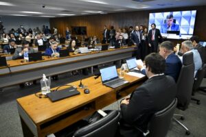 Cancelado depoimento de presidente do Banco Crefisa à CPMI do INSS