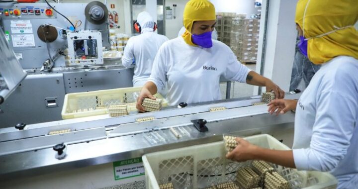 Comissão debate escala 6X1 com representante do Ministério da Fazenda